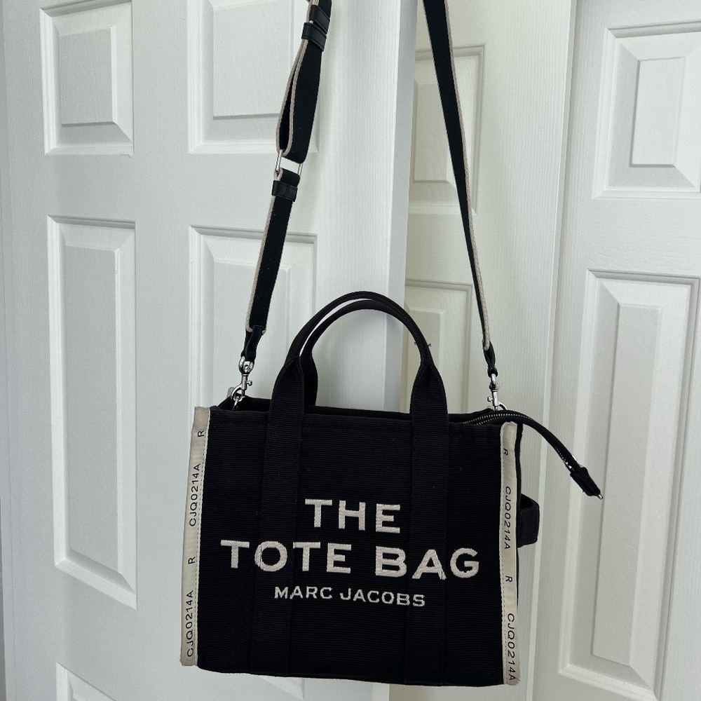 Marc Jacobs Medium Tote Bag